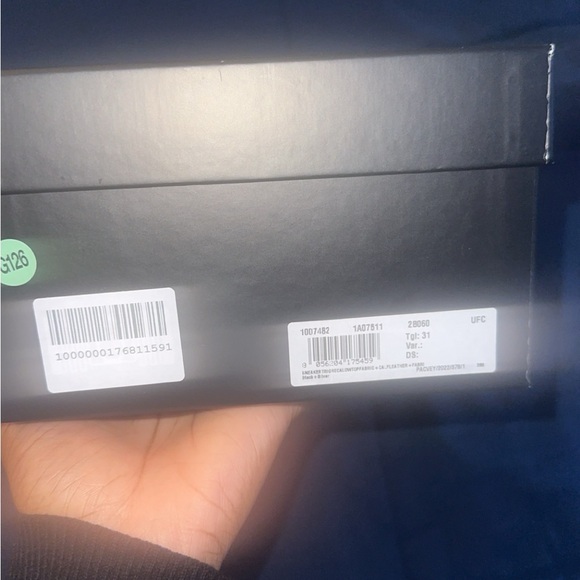 Versace Kids Trigreca low-top sneakers - Picture 7 of 9